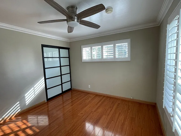 9752 Monogram Ave — Photo 11