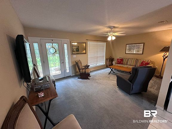 4th image of 33843 Rosalia Ave