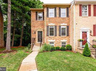 7831 Painted Daisy Dr, Springfield, VA 22152