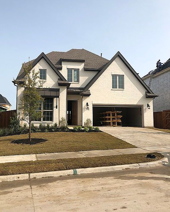 1st image of 840 Emporio Dr
