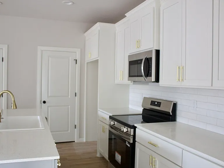 2304 E 4th Pl #1 — Photo 6