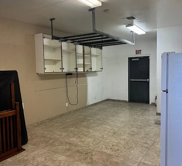 11201 W Nevada Ave — Photo 7