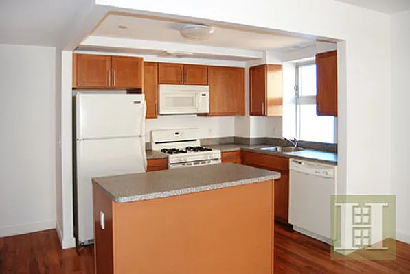 Sold by Halstead Real Estate | media 3