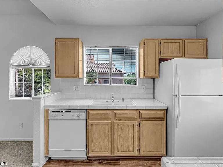 2925 Wigwam Pkwy #1722 — Photo 41