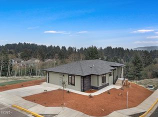 5244 NE Wave Ln, Lincoln City, OR