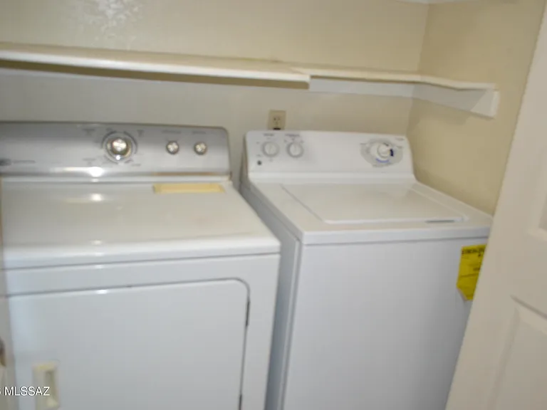 1200 E River Rd #D-47 — Photo 6
