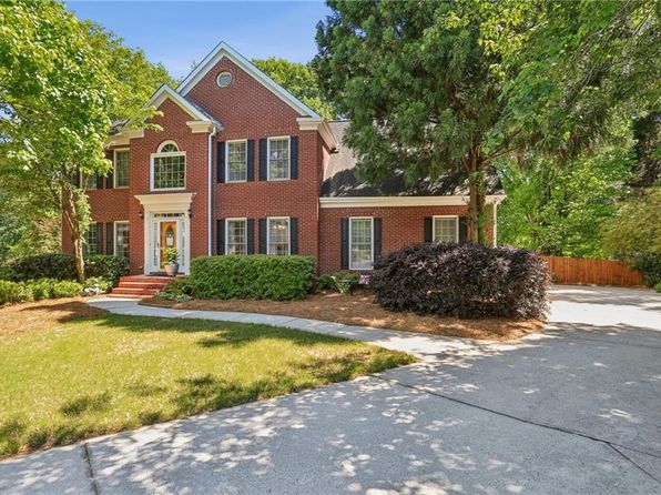 5100 Sunset Maple Trl, Lilburn, GA 30047