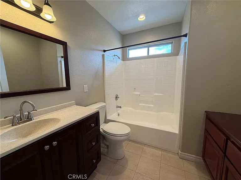 129 E Pomona Ave — Photo 9