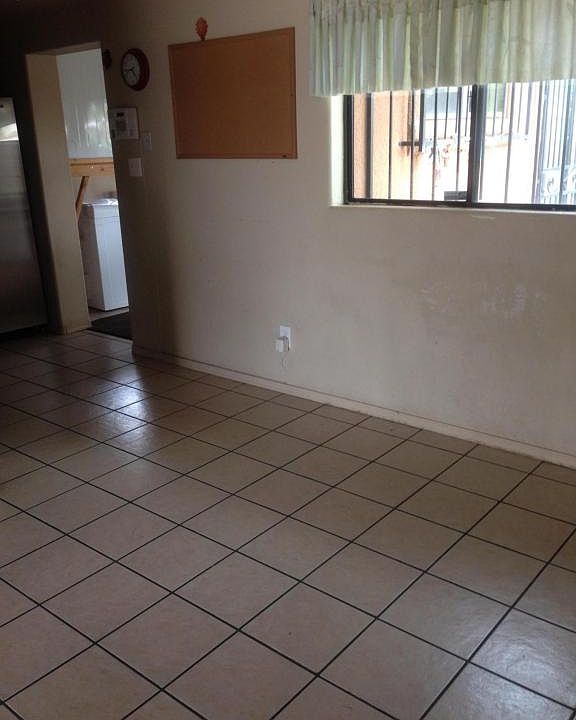 2nd image of 5711 S Santa Clara Ave
