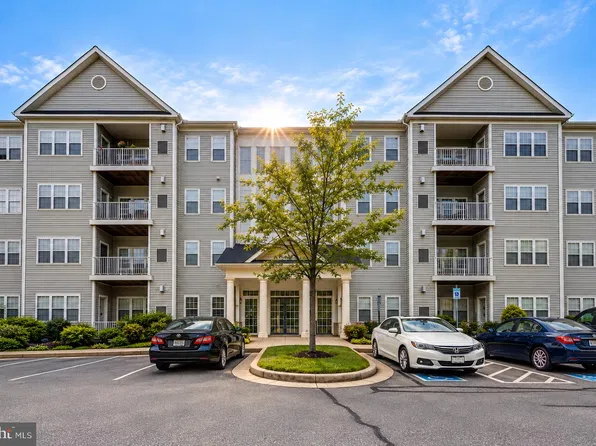522 Hopkins Landing Dr #522, Essex, MD 21221