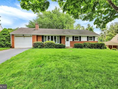 523 Bean Blossom Dr, Lancaster, PA, 17603
