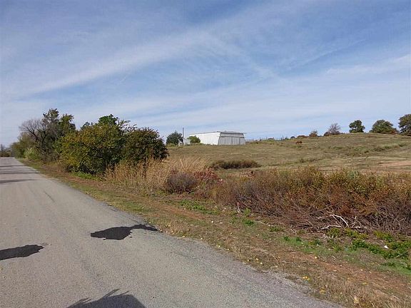 2nd image of 682 County Road 1520