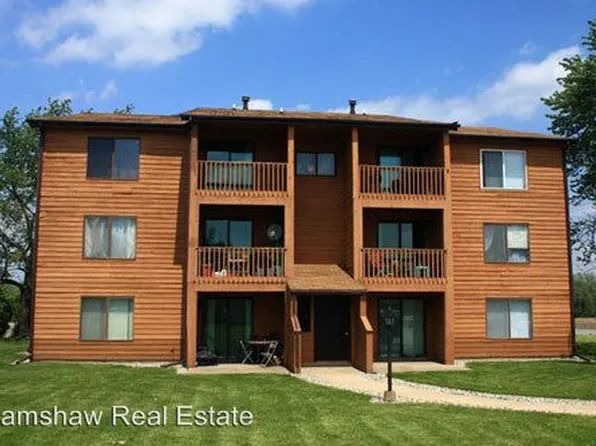 2502 Myers Ct, Champaign, IL 61822