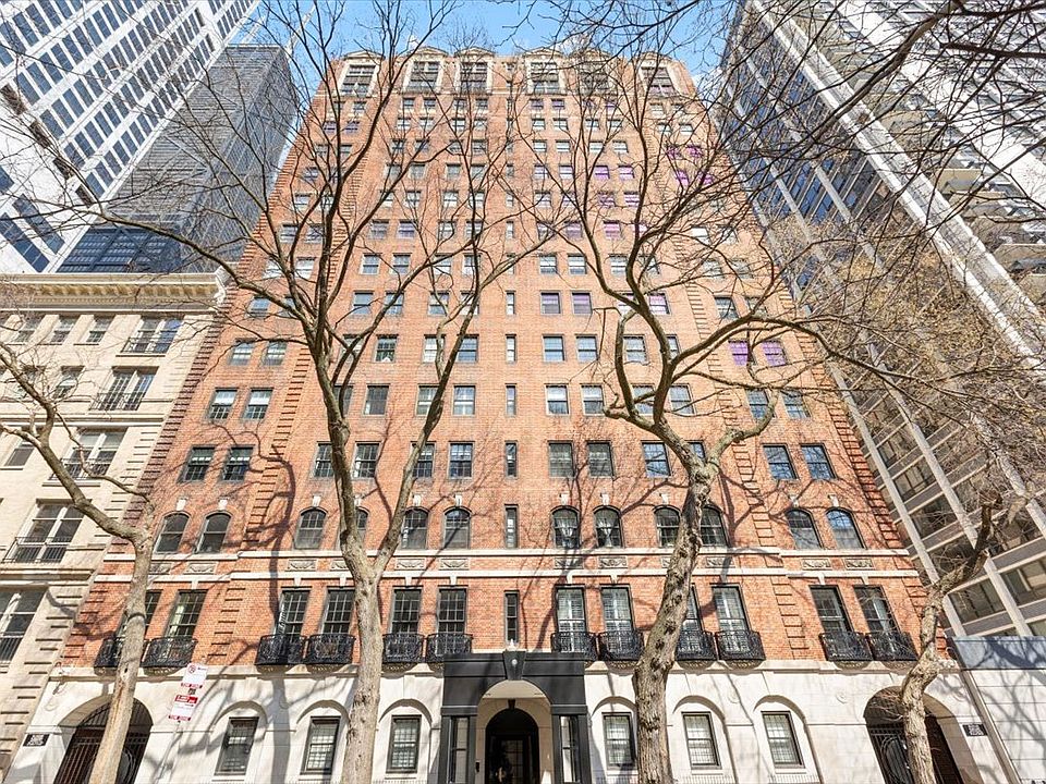 1st image of 210 E Pearson St APT 4C