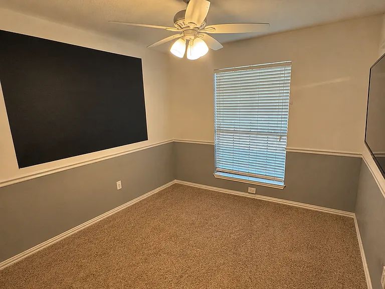 649 Albrook Dr — Photo 11