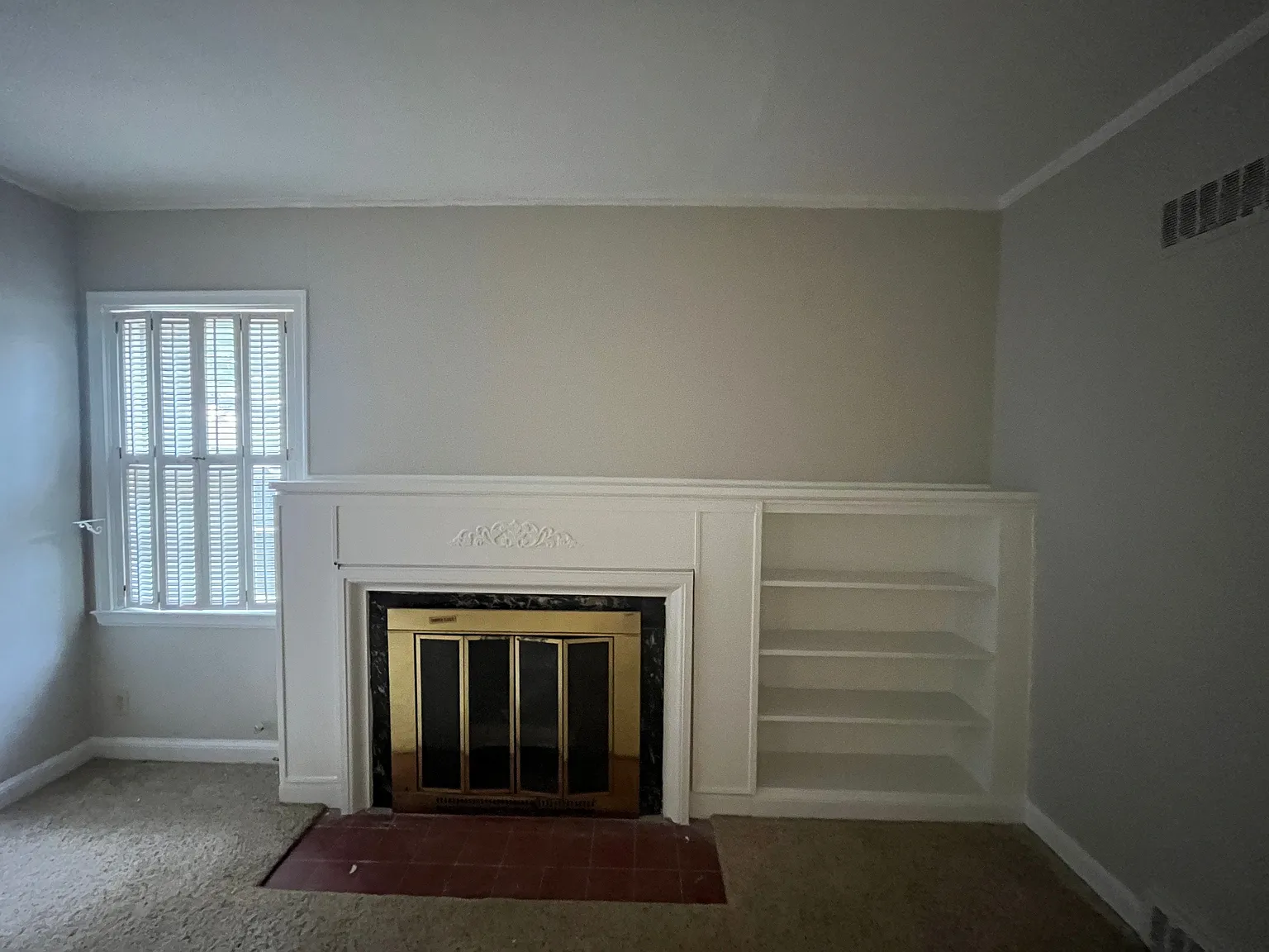 2 bed, 1.5 bath, $1,100 — Photo 2
