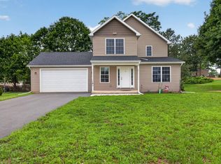 191 Greenview Dr, Carlisle, PA 17015