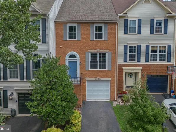 44066 Gala Cir, Ashburn, VA 20147