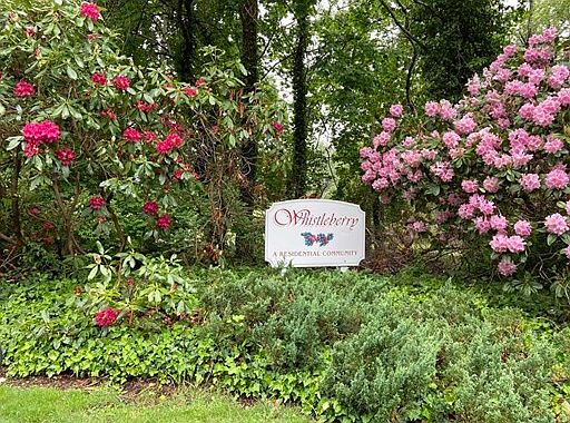 1st image of 470 Whistleberry Dr