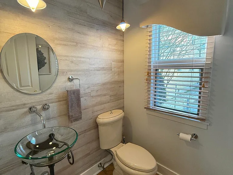 4 S Iroquois Ave — Photo 11