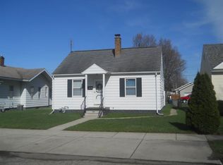 120 Delorenzi Ave, Mishawaka, IN 46544