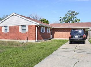 5411 Congress Dr, New Orleans, LA 70126
