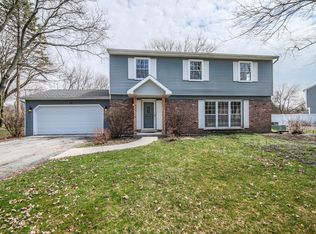 2S525 Kiowa Dr, Wheaton, IL 60189