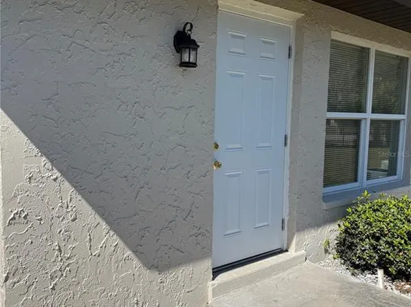 21150 Gertrude Ave APT B1, Pt Charlotte, FL 33952