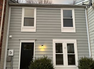 13 Vanderbilt Ct, Sicklerville, NJ 08081