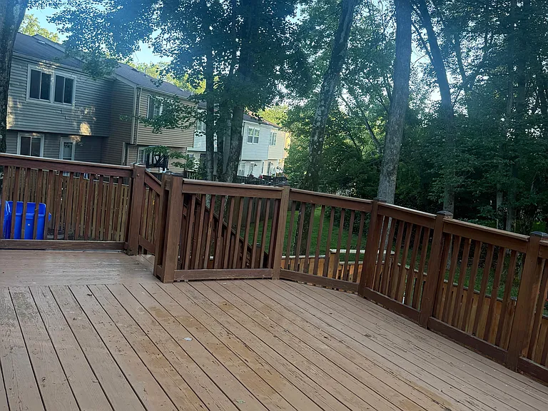 Deck / steps