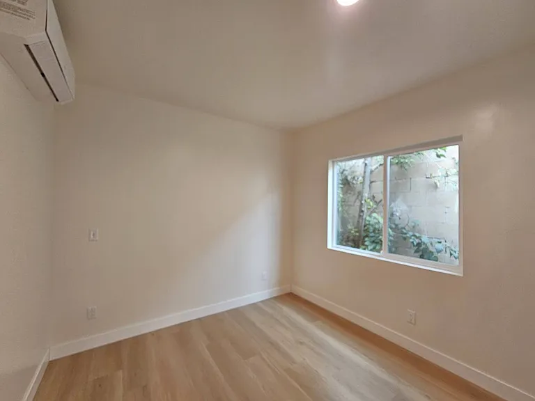 1008 S Bonnie Beach Pl #A — Photo 14
