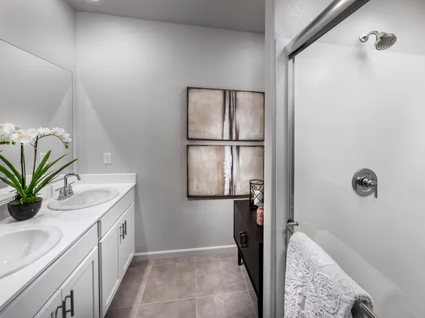 850 Telford Dr, Vacaville, CA 95687