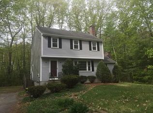 61 Tadmuck Rd, Westford, MA 01886