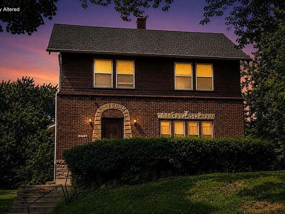 2nd image of 3716 W Sarnow STREET