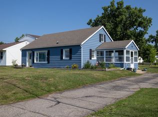 470 Falcon Rd, Jackson, MI 49202