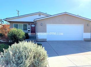 3553 Armstrong St, San Diego, CA 92111