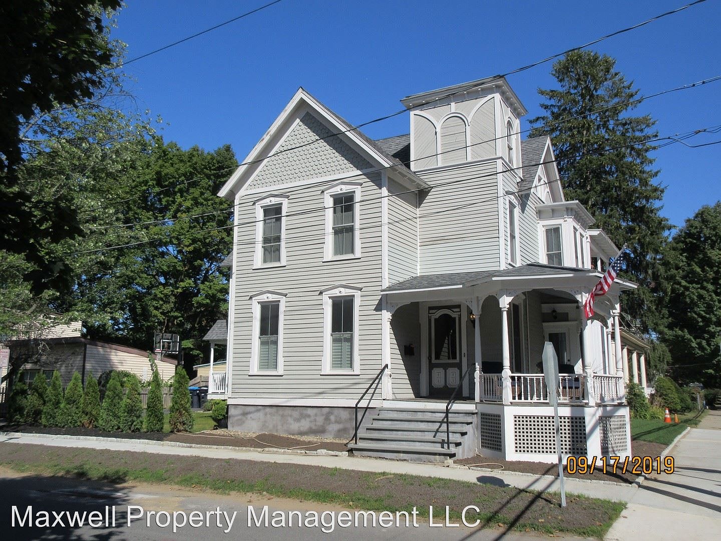 217 Caroline St, Saratoga Springs, NY 12866 Zillow