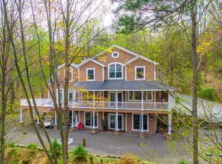 463 Finn Swamp Rd, Lakeville, PA 18438
