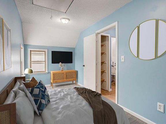 5th image of 774 Tuscarora Ave #B