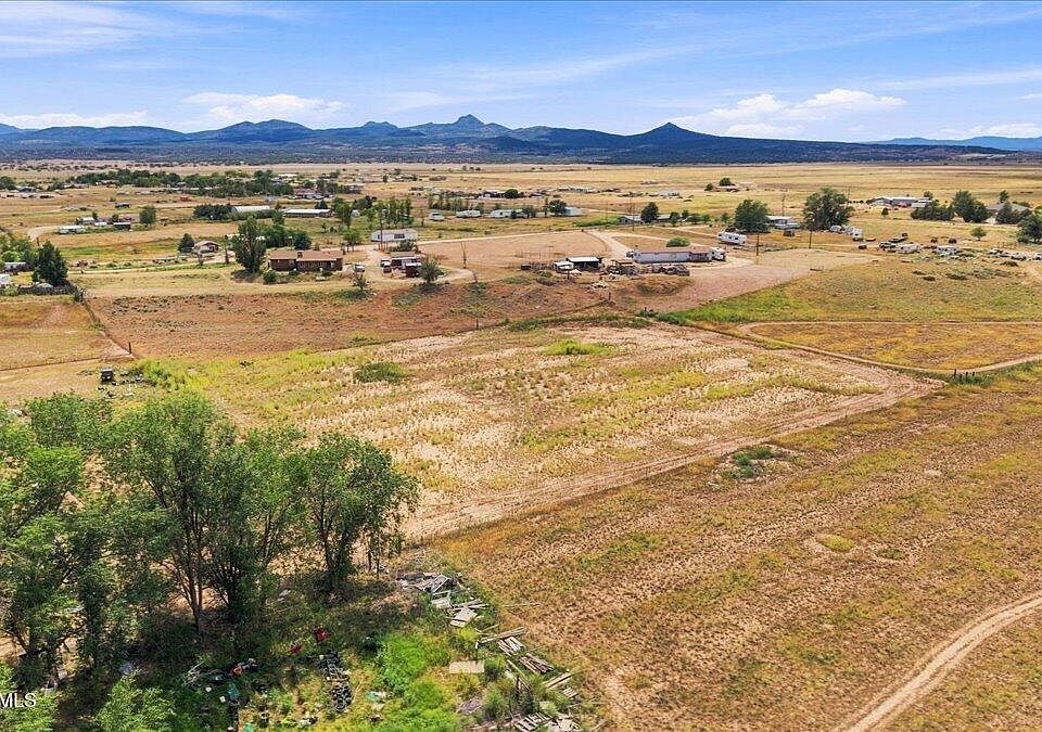 1st image of 0 N Firebird Rd