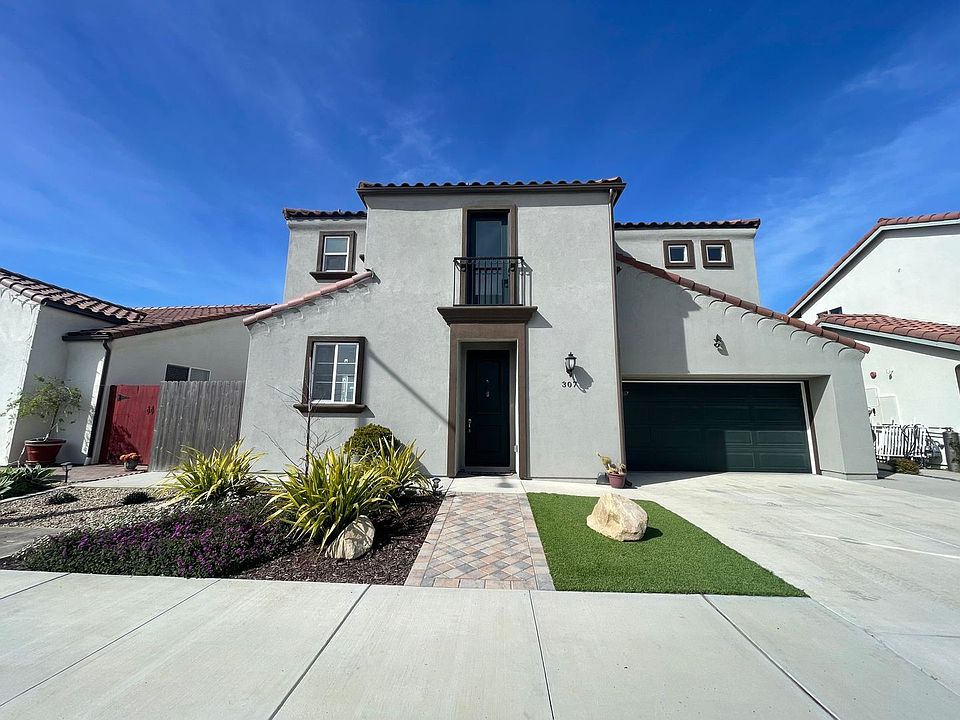 1st image of 307 Ninos Dr