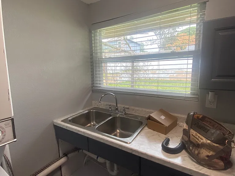 27103 Frampton Ave — Photo 5