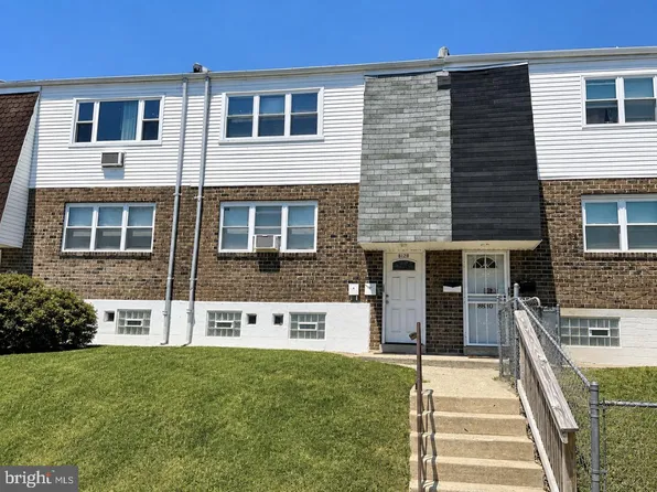 8828 Cottage St, Philadelphia, PA 19136