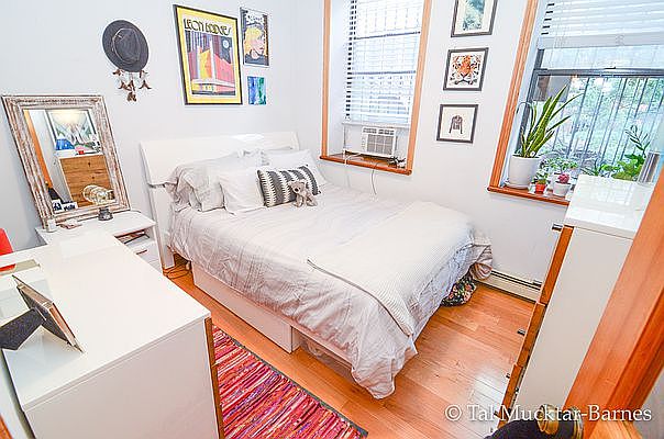 2nd image of 103 Allen St #4C