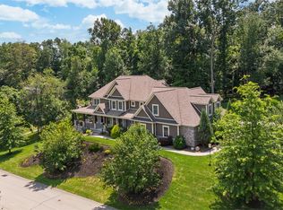 300 McCutcheon Ct, Gibsonia, PA 15044