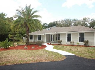 298 Lake Markham Rd, Sanford, FL 32771
