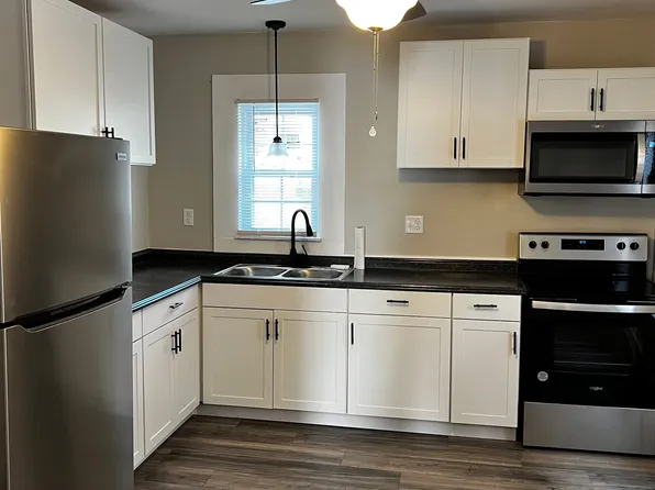 157 3rd St Floor 2, Hanover, PA 17331