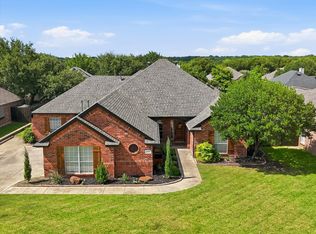 115 Honeysuckle Dr, Justin, TX 76247