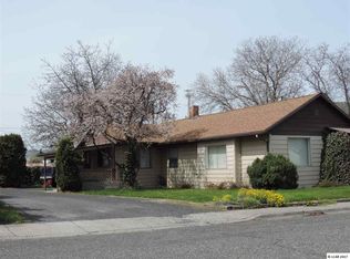 414 12th St, Clarkston, WA 99403