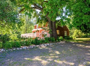 18710 Vashon Hwy SW, Vashon, WA 98070